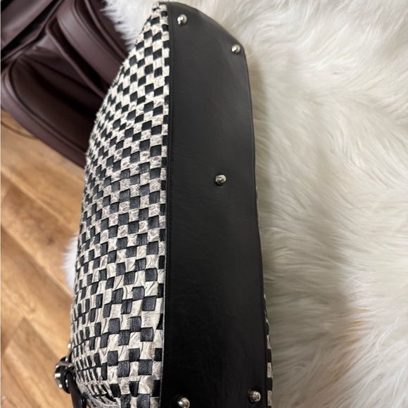 🔥SALE 🔥 Authentic Python Leather 2 Way Bag Brand New - Picture 12 of 13